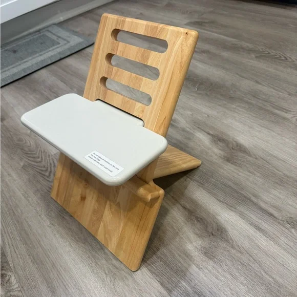 Footsi Grow by Nibble and Rest - Adjustable Wooden Footrest for kids - Picture 5 of 7